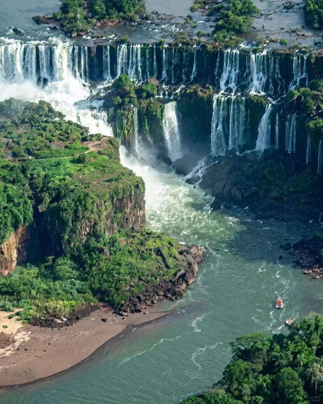 00000000XEkDegvtSGdUWheX