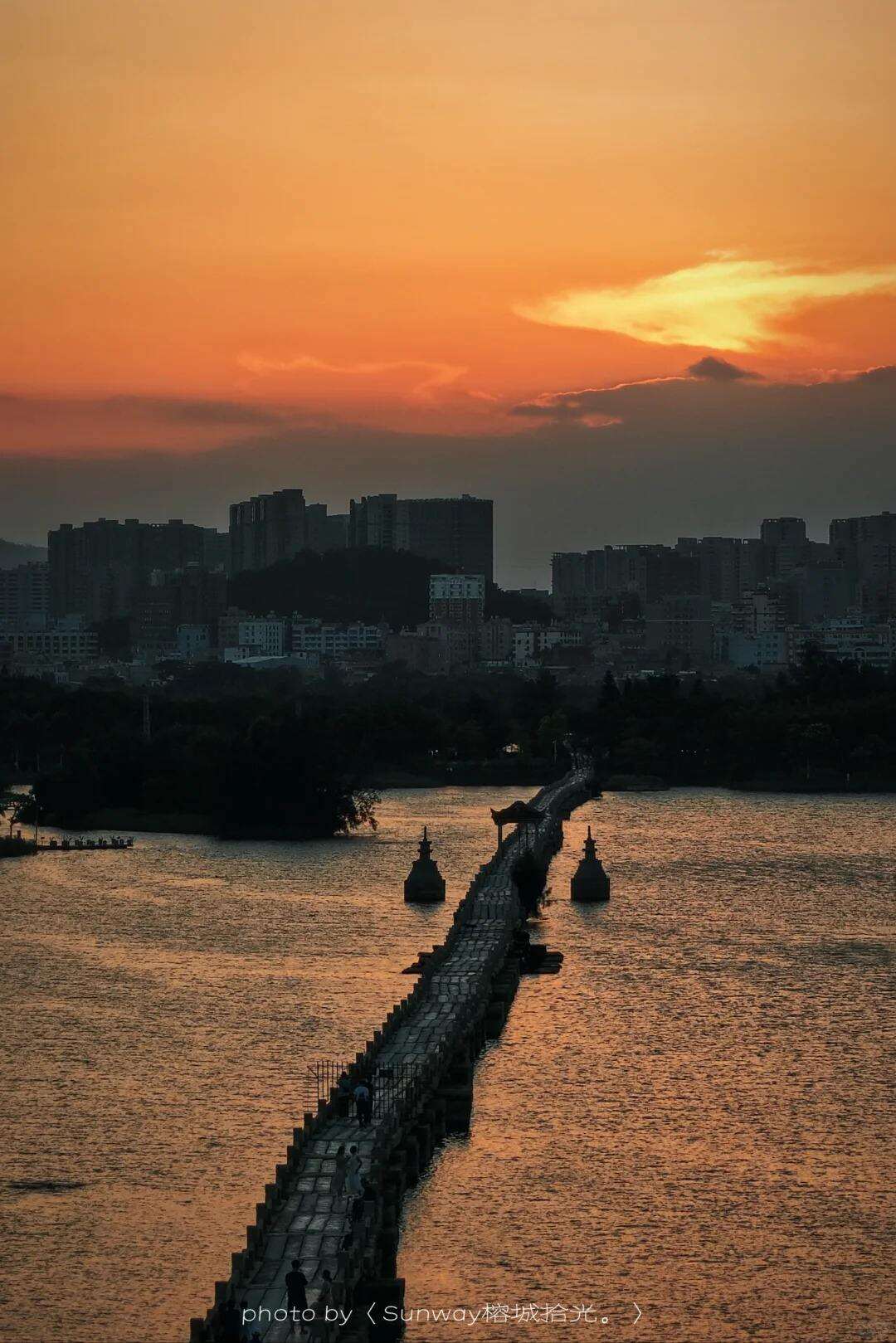 00000000iZyLMCdXHqErkAua