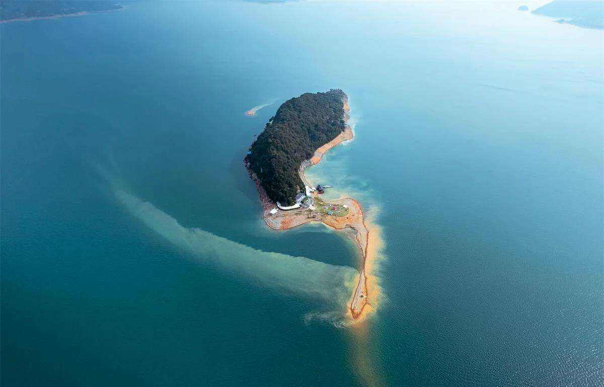 00000000lULKzMbLwGWqBgYf