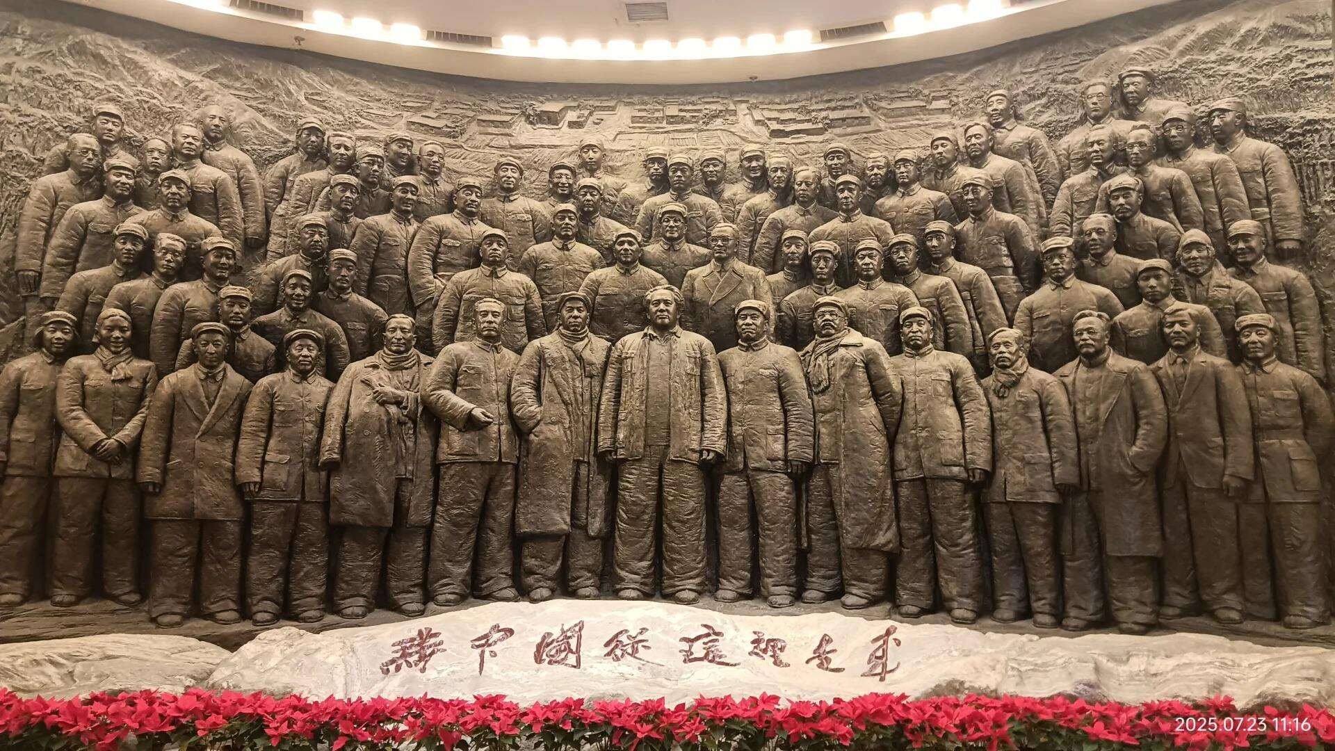 00000000yWKFvjVBuDJyLKnQ