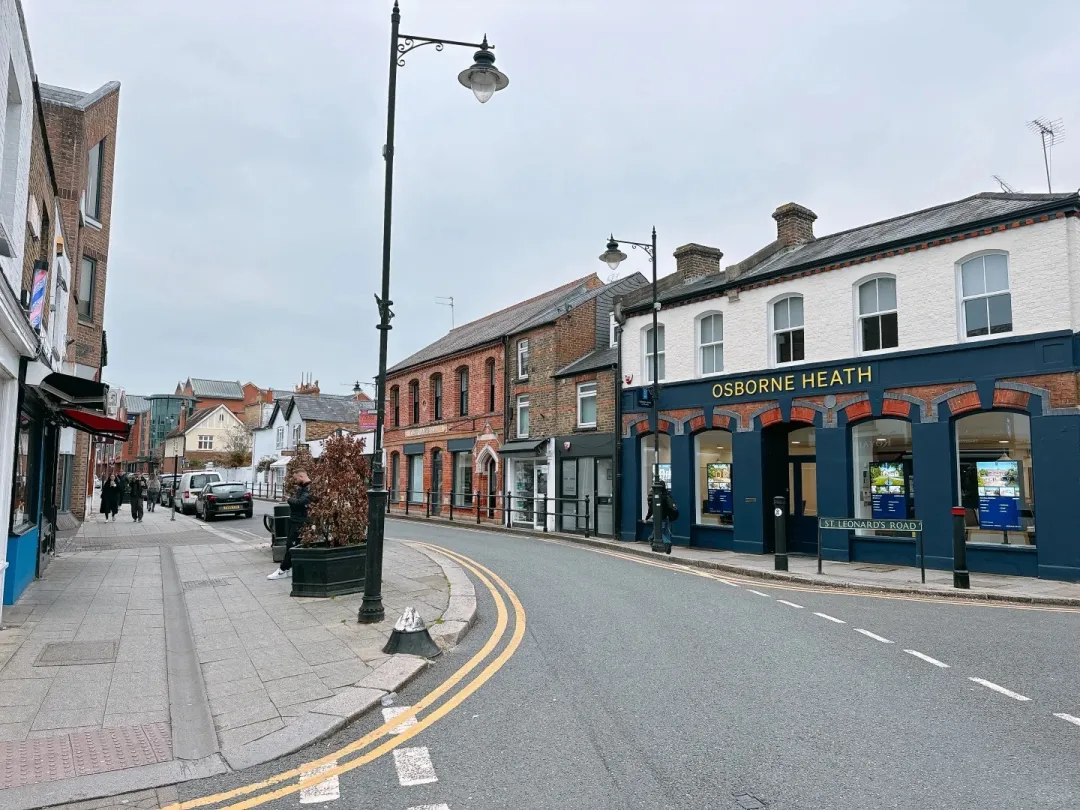 0105468b3aaa32f5997c7c672d18b347-sz_533360