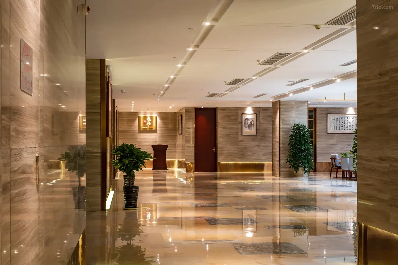 0200f120009l60u8o2032_W_1280_853_R5 0200f120009l60u8o2032_W_1280_853_R5