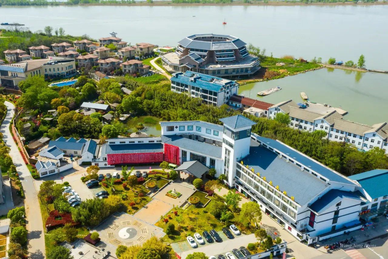 0201c1200096oasa223BC_W_1280_853_R5 0201c1200096oasa223BC_W_1280_853_R5