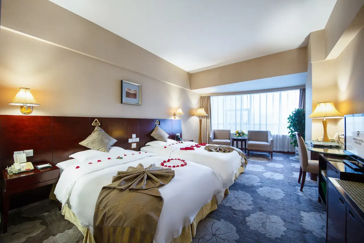 0201j12000a0htd5kBA1D_W_1280_853_R5 0201j12000a0htd5kBA1D_W_1280_853_R5