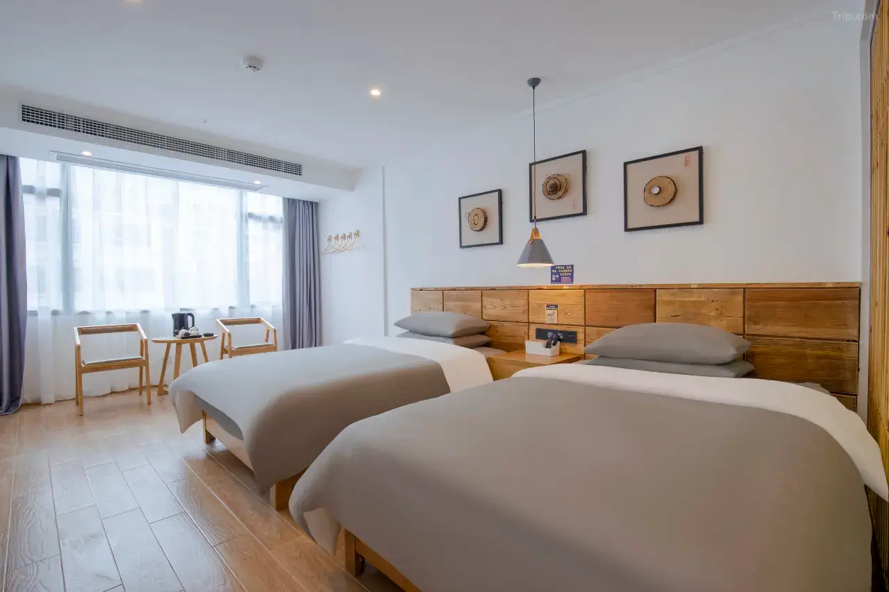 0202l1200086ijr5r80F9_W_1280_853_R5