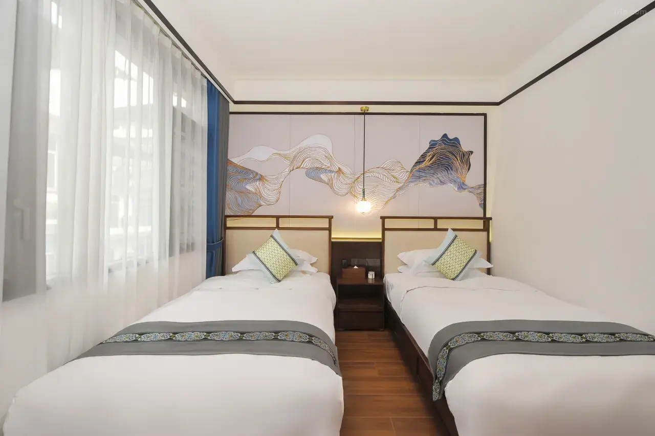 0204p1200094lkn41209C_W_1280_853_R5