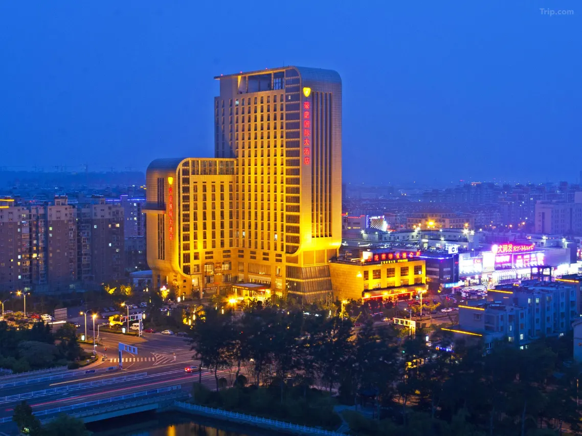 022711200084albdh76F3_W_1280_853_R5