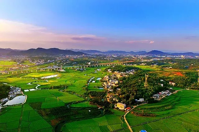 02dc197fafda36746f7d75e9e27f1e7d-sz_64560