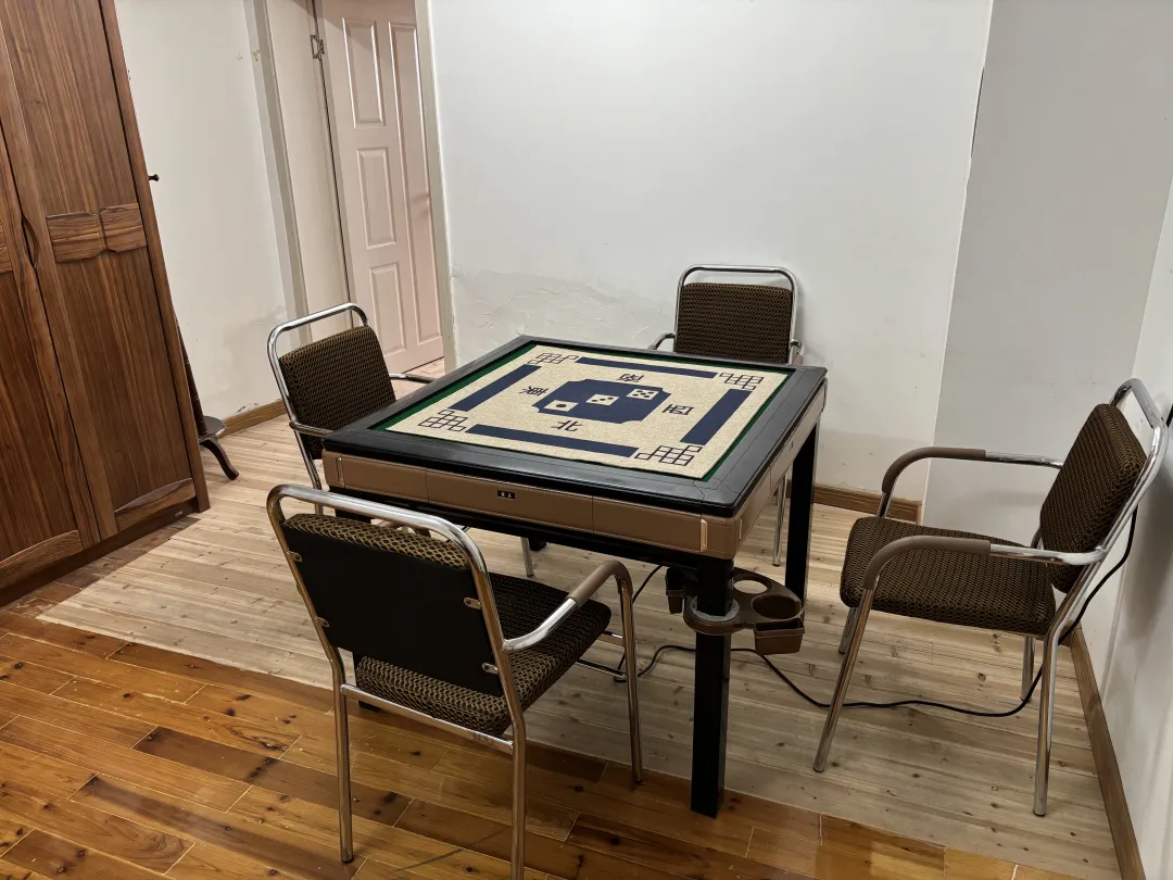 04328f2ec1ac9eb1430e575546e981e7-sz_4877621