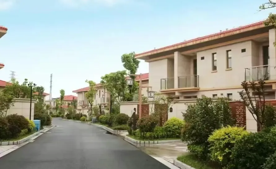 ☞【杭州湾包栋别墅过大年】杭州湾海底温泉酒店 999元起 2早4正享1588元年夜饭 免费棋牌 免费公共温泉 别墅内私汤