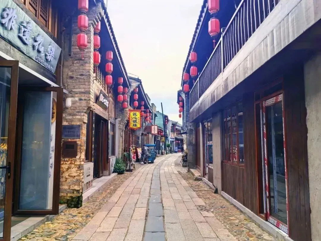 05ecf6e99d57c56dbeb9ae9d97895c2a-sz_160146