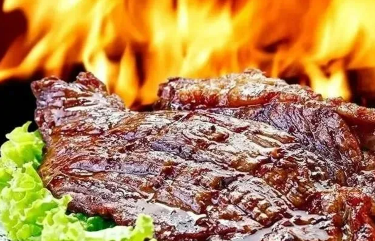 06bc123c67a5d3caa45379ce75ec7e3e