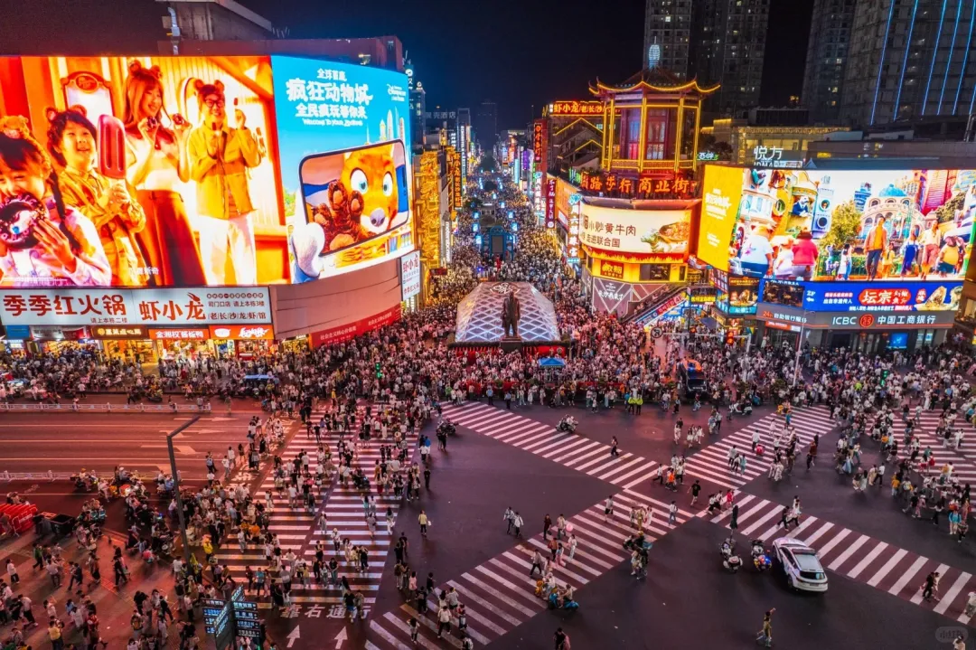 06c7f6deac2c4ec770c907592ba78077-sz_715697