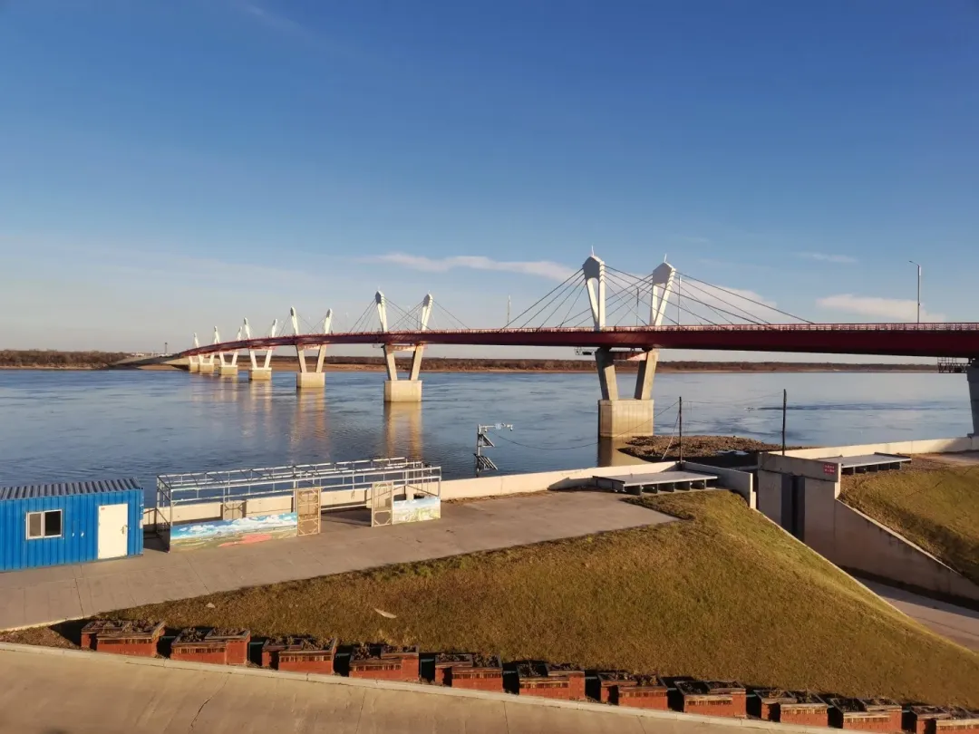 06d1ffd569fe88af95746280c3b5c48d-sz_328002