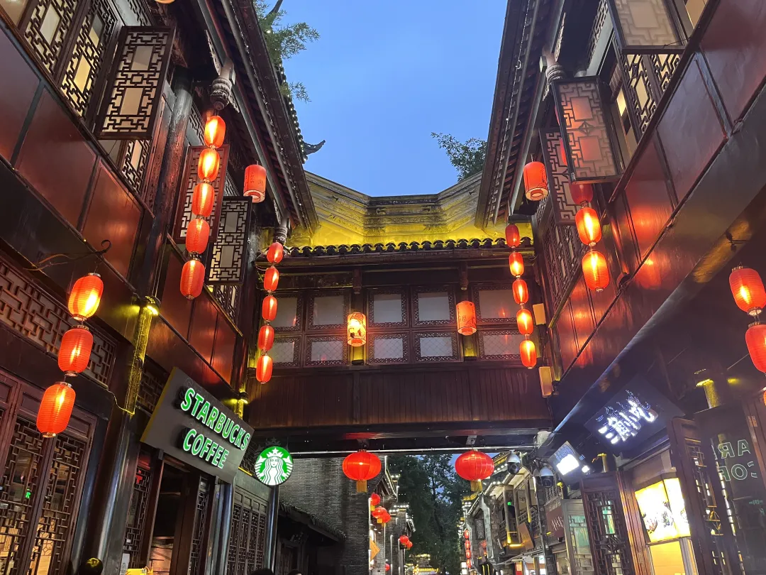 0886ecbad03701e2a7624dfa816ec31e-sz_7787440-1