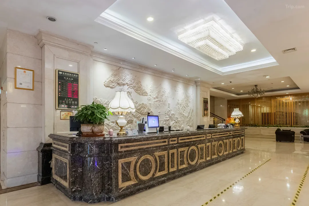 0AD19120008wrfll3A5C7_W_1280_853_R5