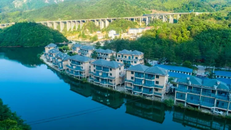 0b20520dfd11eb9e135f285e73ac46d0-sz_141745-1 0b20520dfd11eb9e135f285e73ac46d0-sz_141745-1