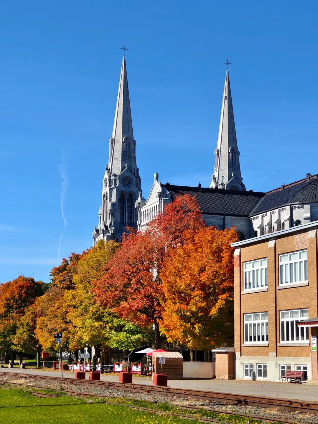 0c6e96e2693572c012886f7a0f012340-sz_424835 0c6e96e2693572c012886f7a0f012340-sz_424835