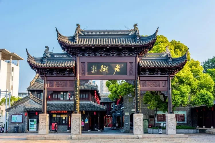 14874d8014851cc646c20dee7fcc7e61-sz_370894