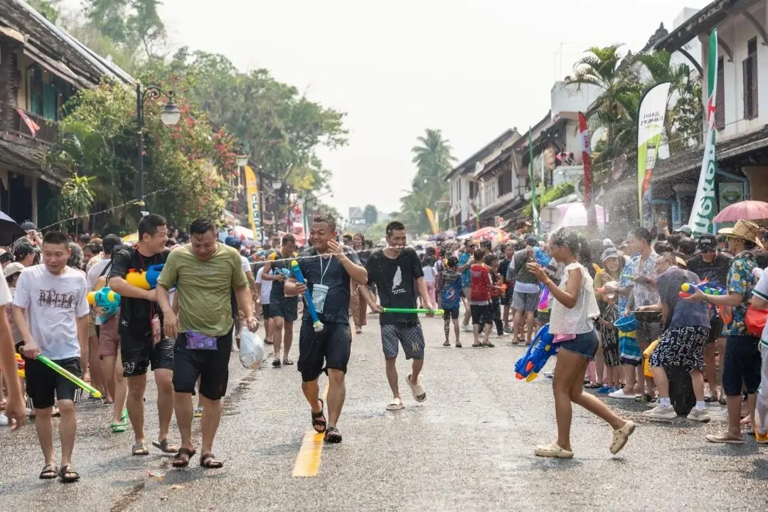 16c214bb3e11cd858503de4db6a0e4b1-sz_159925 16c214bb3e11cd858503de4db6a0e4b1-sz_159925