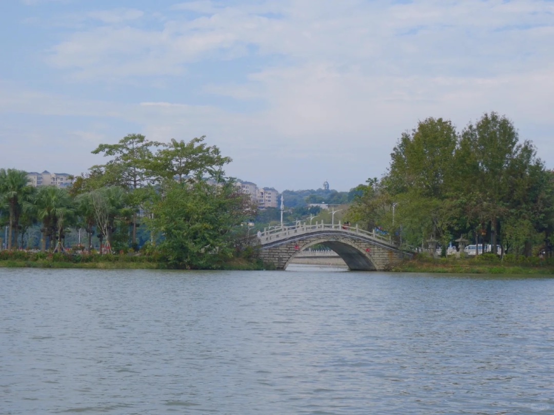 1764225196898_22iQ3CBJ 1764225196898_22iQ3CBJ