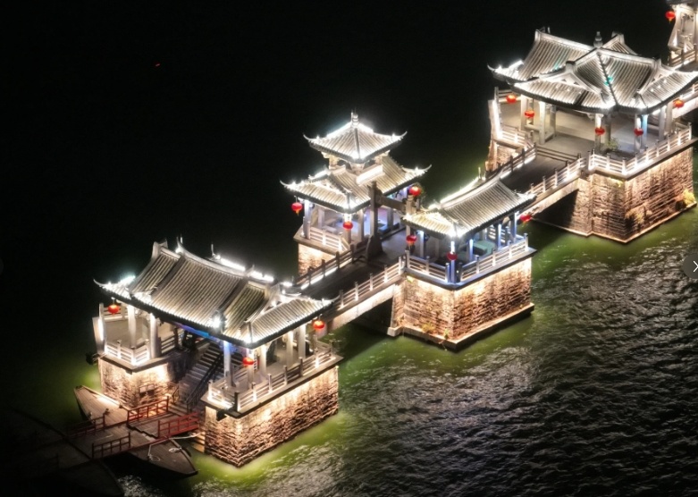 1764577735326_21SbN3Cx 1764577735326_21SbN3Cx