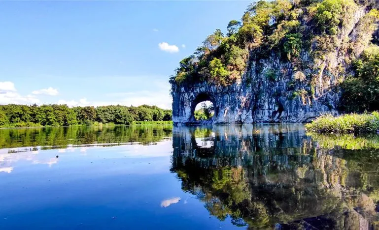 ☀桂林销冠王纯玩【臻纯净山水】网评四钻住宿/独家安排两次游漓江/象鼻山/古东瀑布/世外桃源/银子岩/刘三姐大观园/日月双塔/阳朔