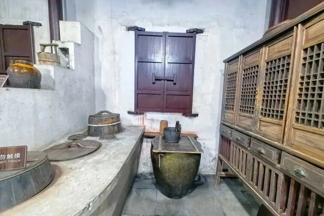 19d2ee866650bd837be4980fd9a555a1-sz_140179