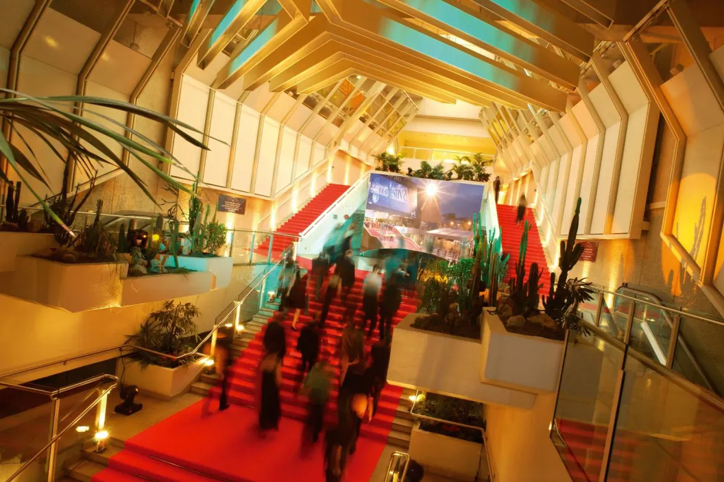 1a2679f42aff7a6cd39e82f95b036d3a-sz_277991