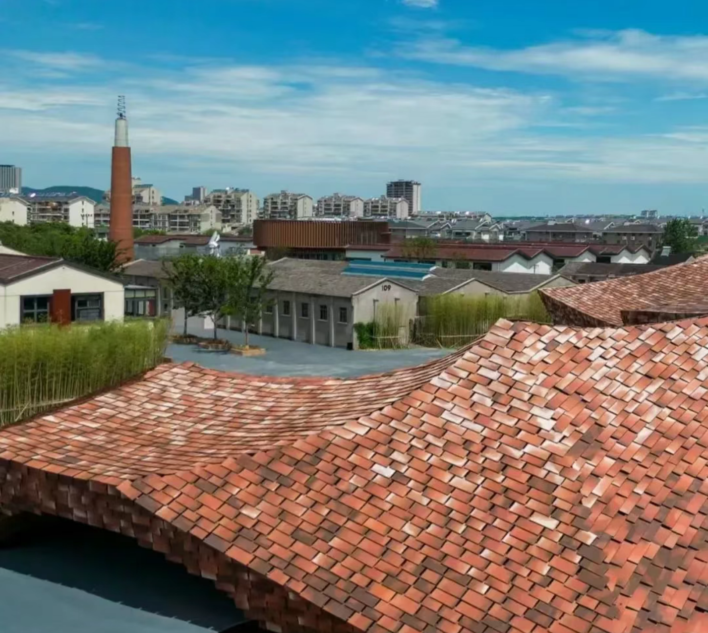 1c2a083eb205f75b1f1630273a07a0ee