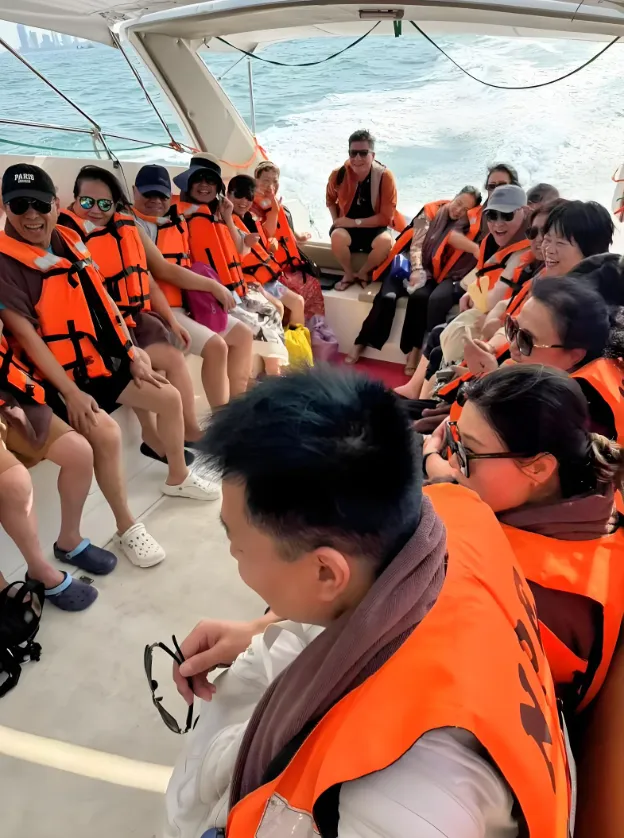 1fe065e30ba3001029e6c135c557e4ed-sz_880400