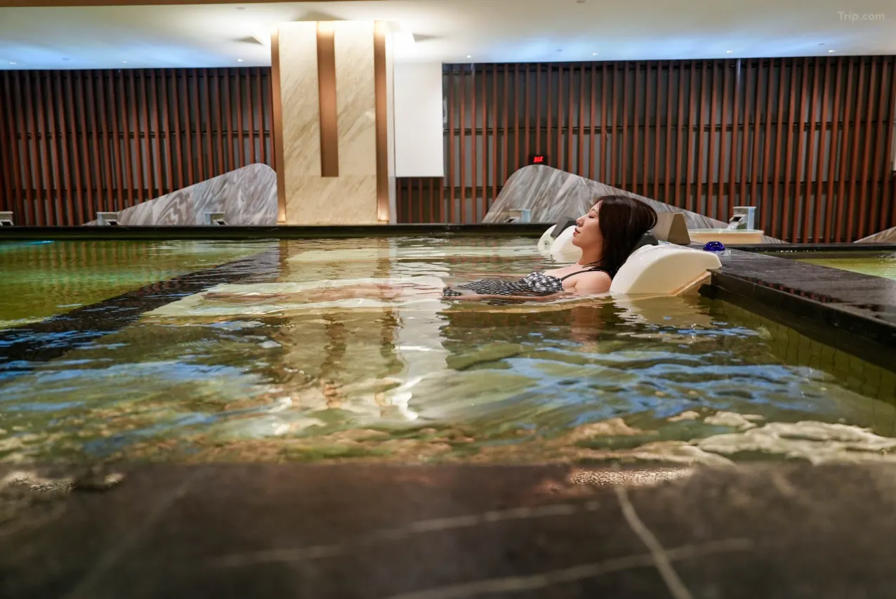 1mc1w12000mol6oms7BFF_W_1280_853_R5 1mc1w12000mol6oms7BFF_W_1280_853_R5