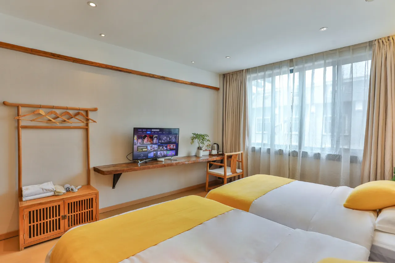 1mc3k12000jo6ii79E986_W_1280_853_R5