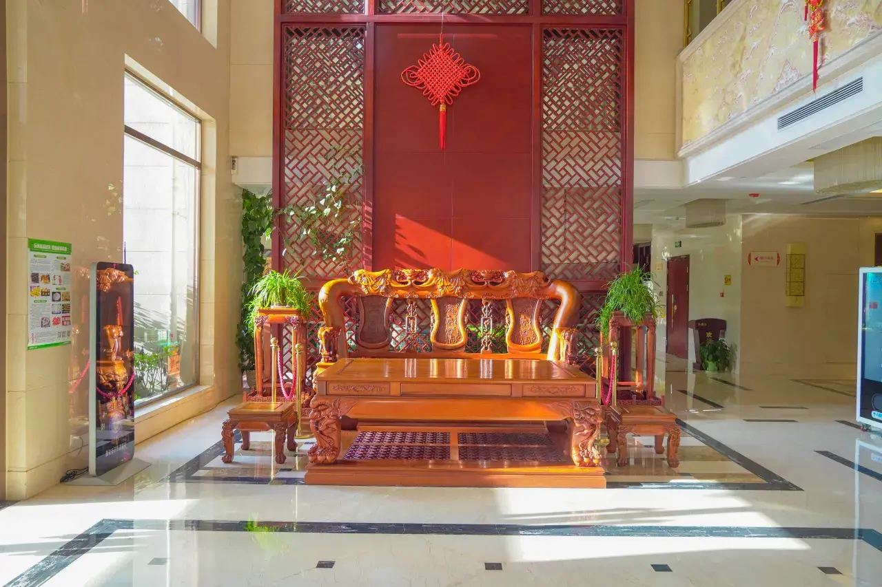 1mc4j12000dnoqbv6EF63_W_1280_853_R5 1mc4j12000dnoqbv6EF63_W_1280_853_R5