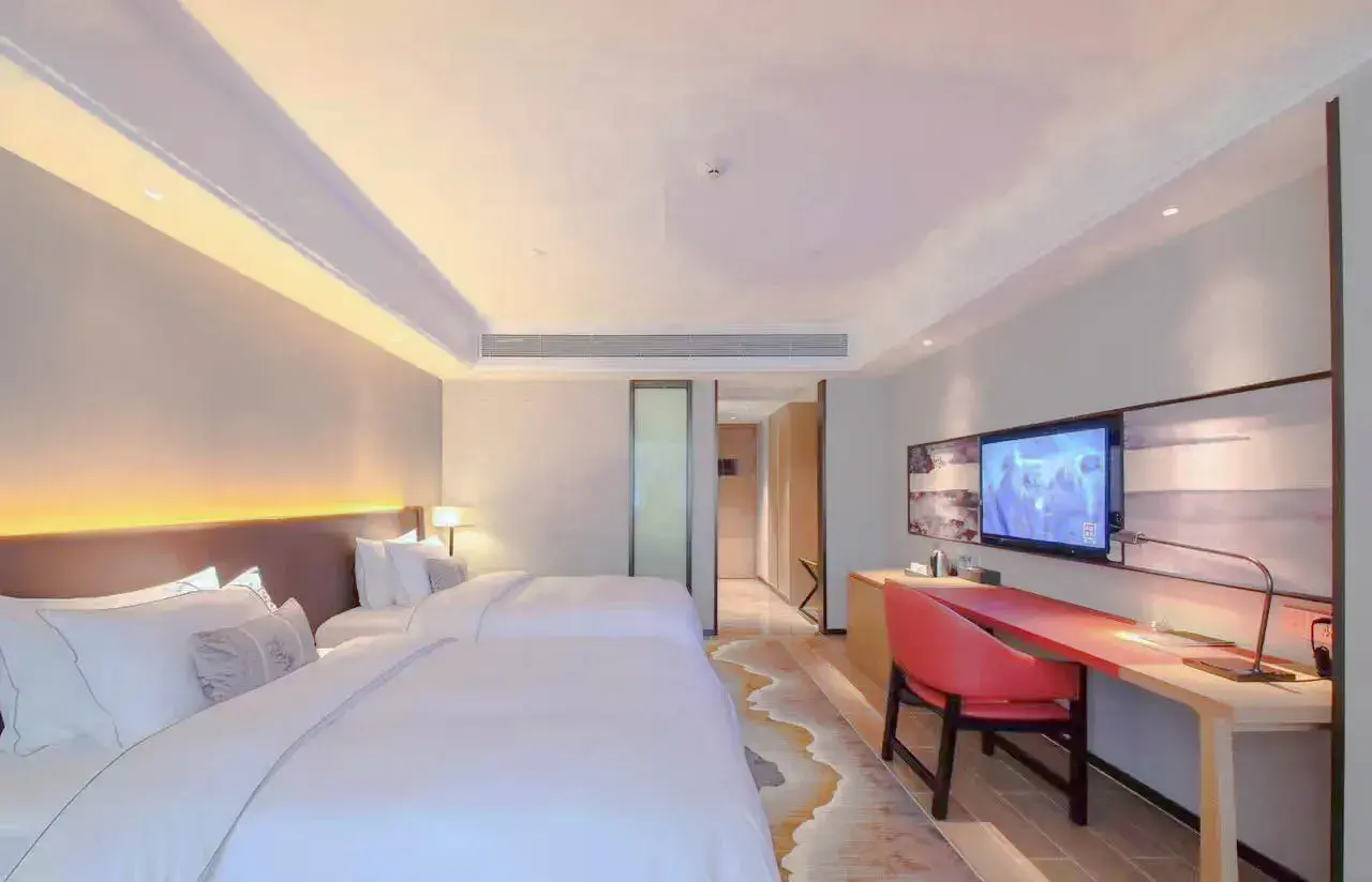 1mc5112000ao8y14g892A_W_1280_853_R5