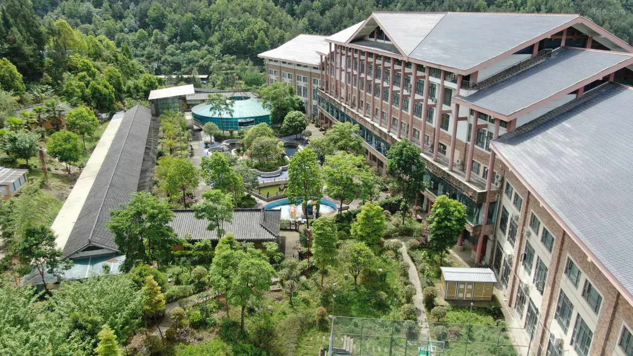 1mc6a12000drtci8oDB2D_W_1280_853_R5