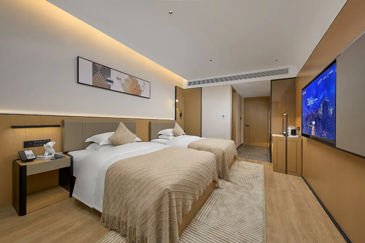 1mc7112000ds3rppyEE76_W_1280_853_R5