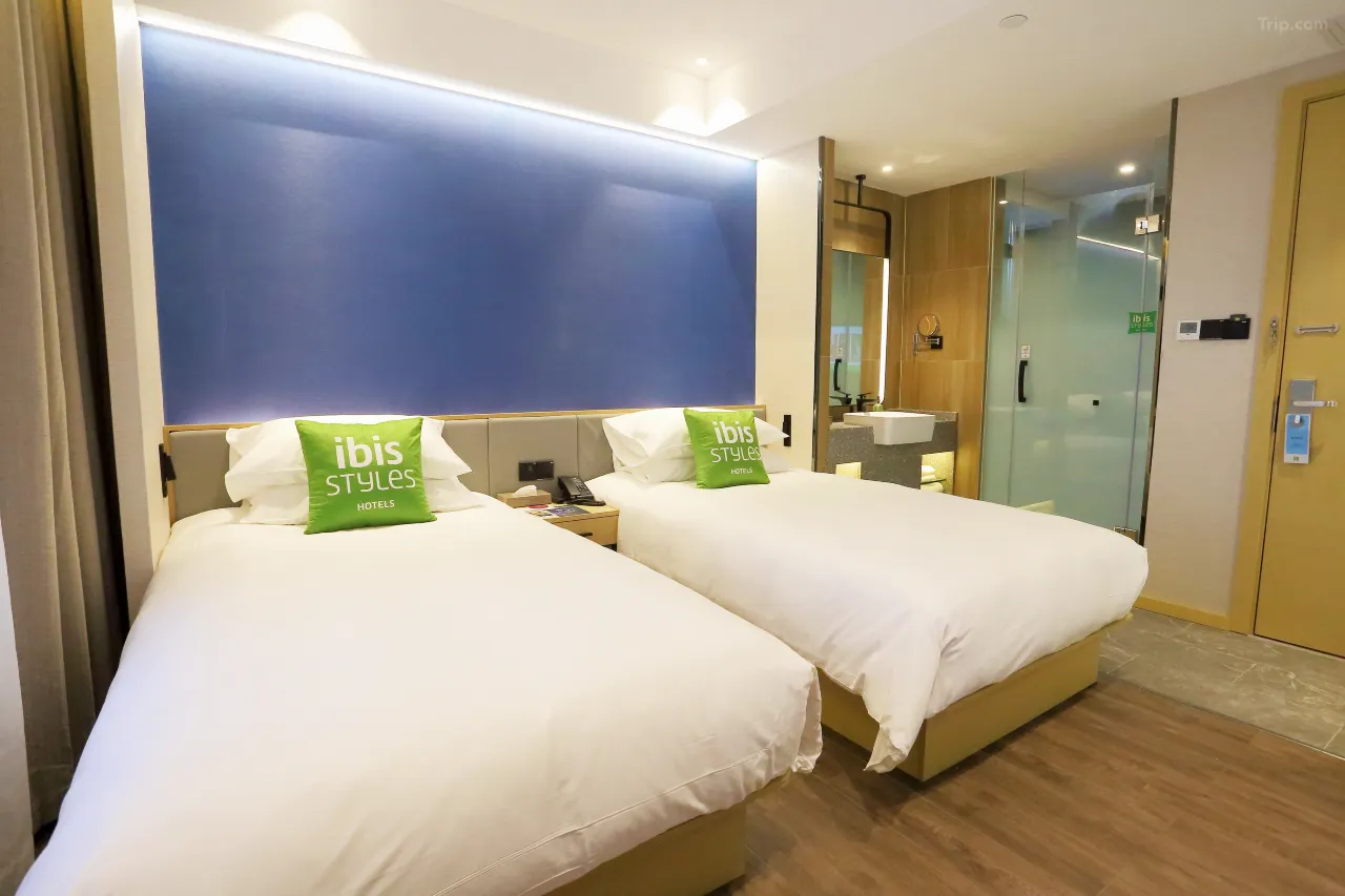 20031c000001d6vcb997F_W_1280_853_R5