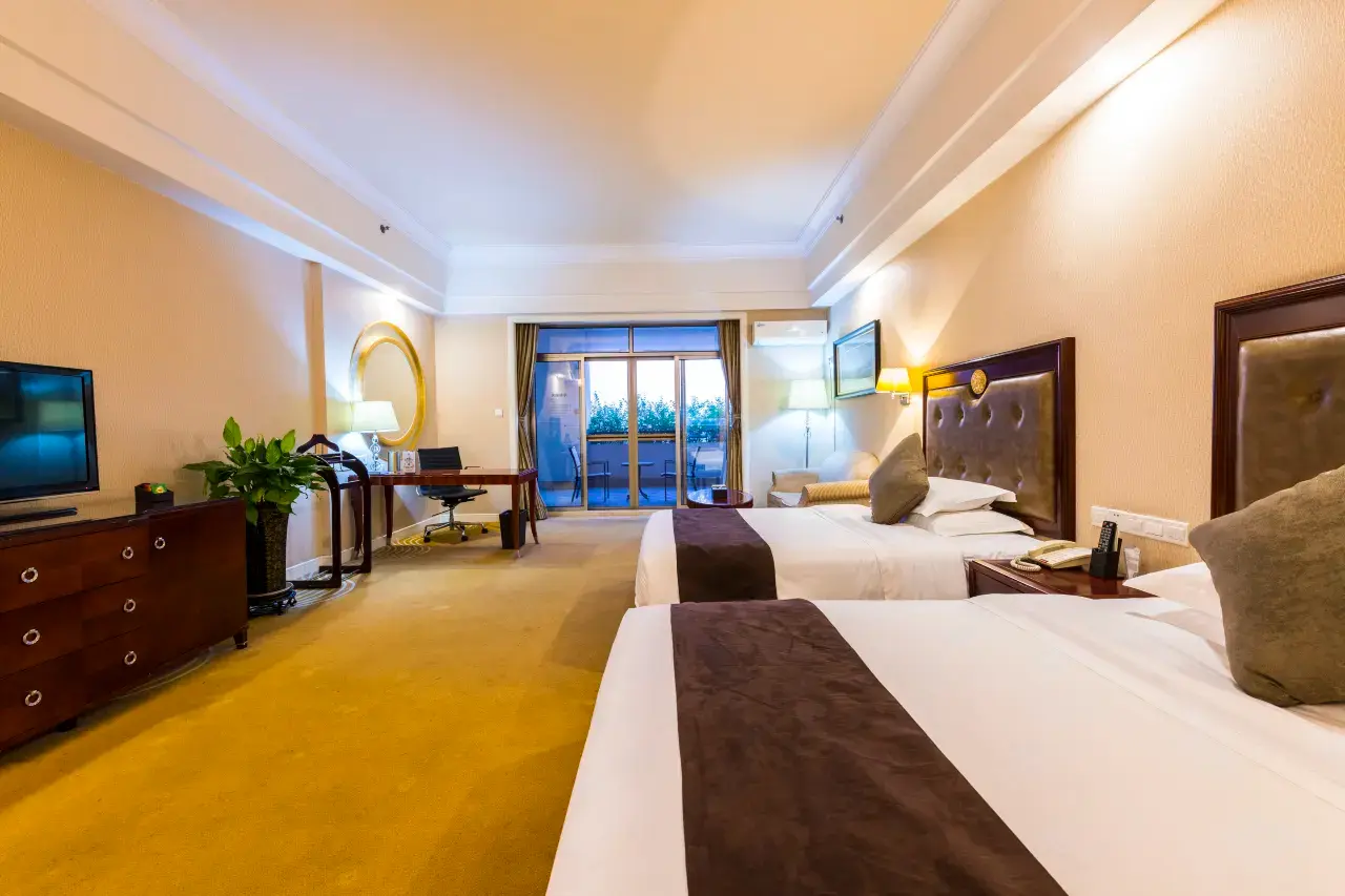 200816000000ywx4m9D91_W_1280_853_R5