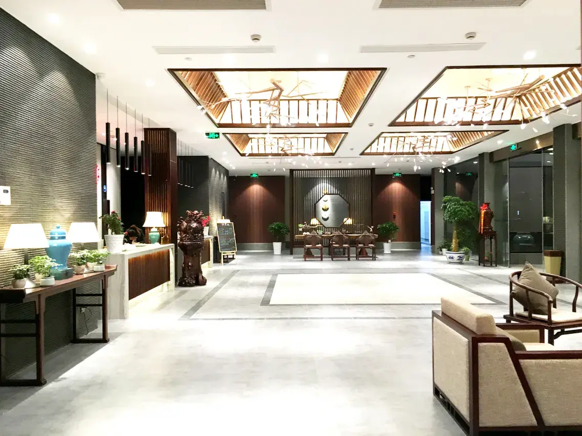 200j0l000000d0yhm6887_W_1280_853_R5