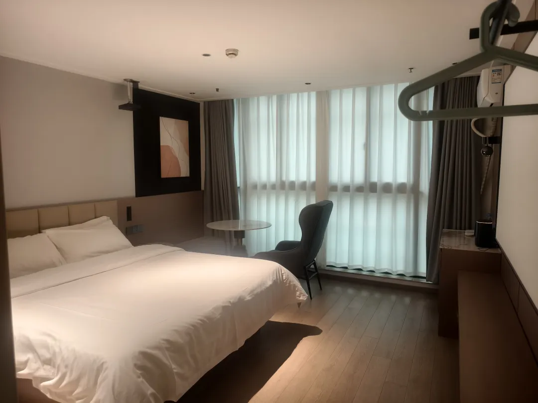 2010b108ae959c7d5a78976af13ec14c-sz_3355248