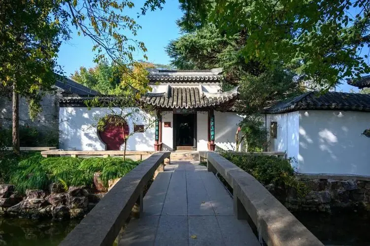 21157d64ec6e784a9197fab0435d77e5-sz_105487