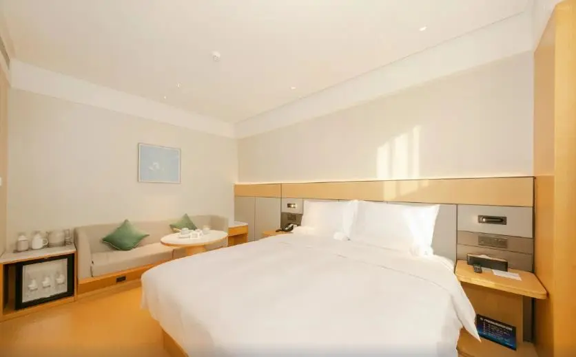 21d02f18c6083aefa4147cce427aca74-sz_27650