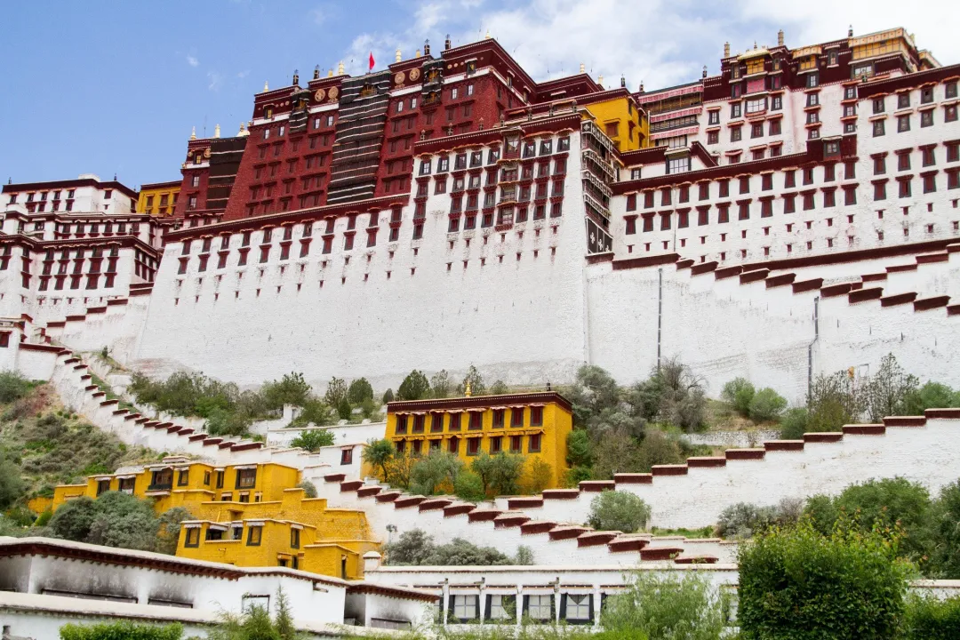 227b7f4ff5fdeb2cf091fd7616c69222-sz_922299