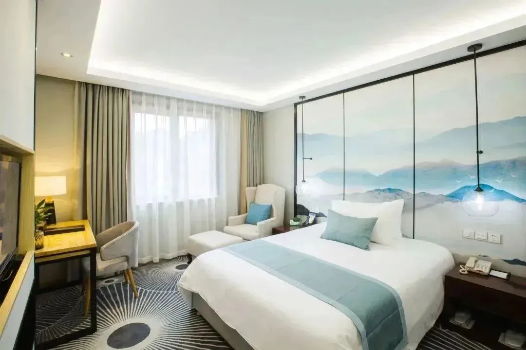 2371a9a4182dc92704460038128e3dd8-sz_79717