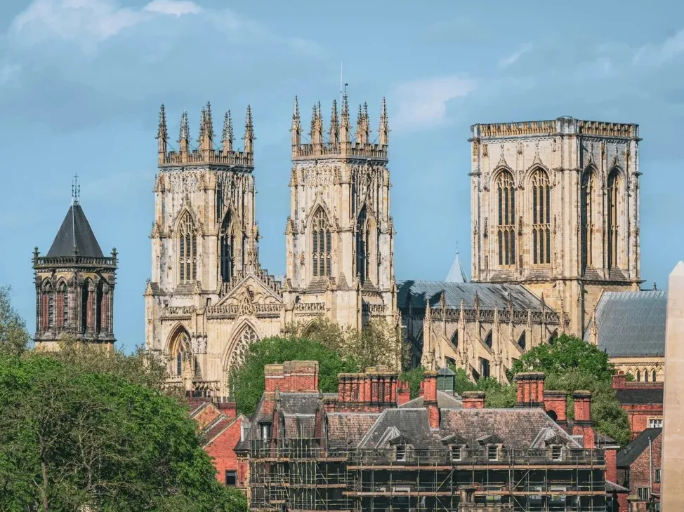 2718e75bf49ca7c98559542a0e2300b2-sz_549862