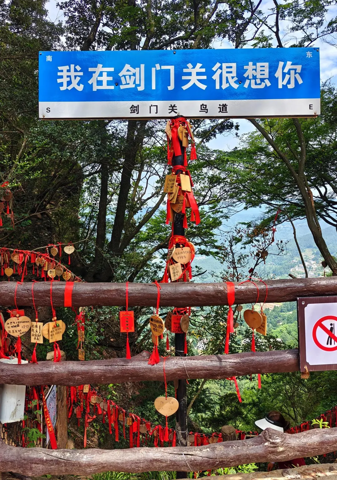 27f5a9c0cd9e498cd67e5d59c14096bb-sz_1285691 27f5a9c0cd9e498cd67e5d59c14096bb-sz_1285691