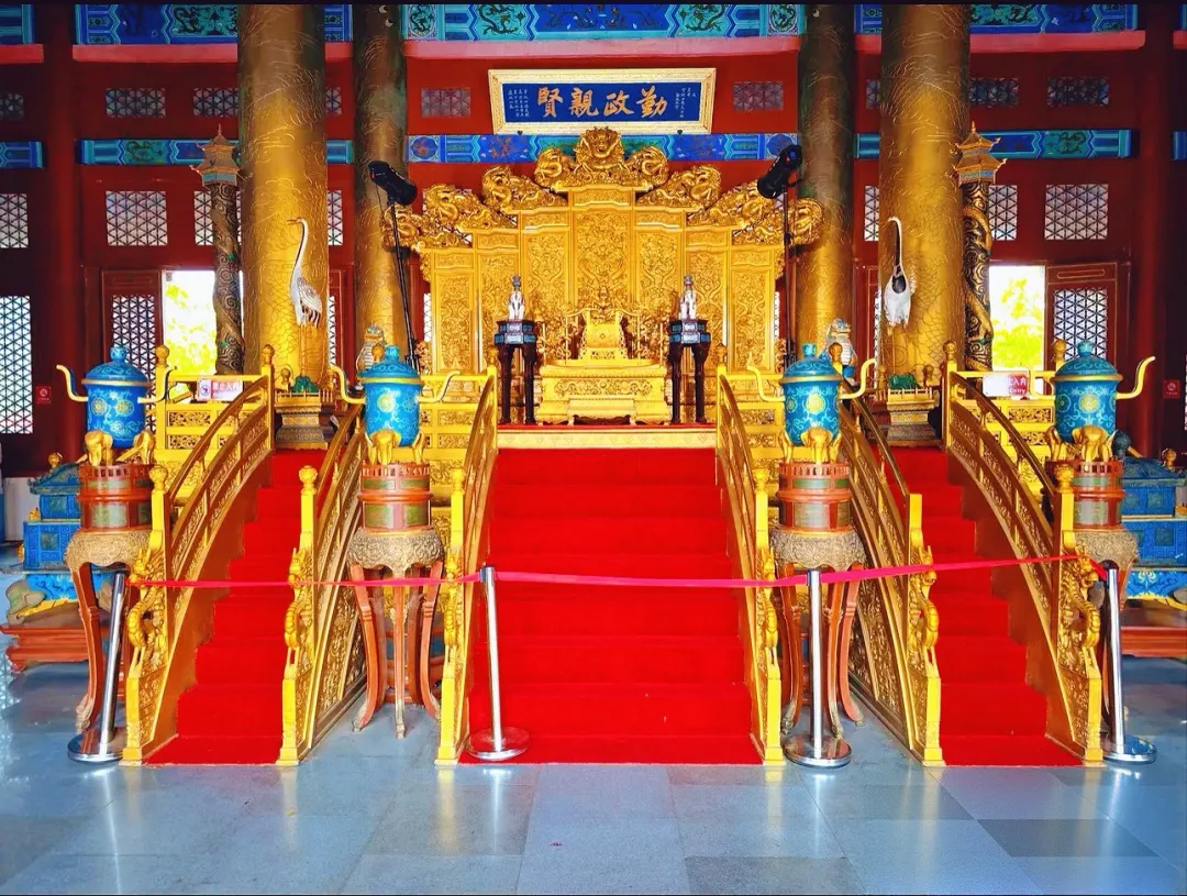 28e850e556c1ab1c782abdf3343344b0-sz_1917147-1