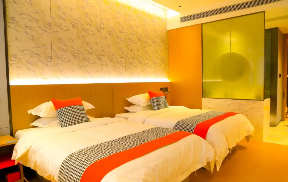 2b5c4e272ffcd0fb5eaea0c196f913ad-sz_1406915