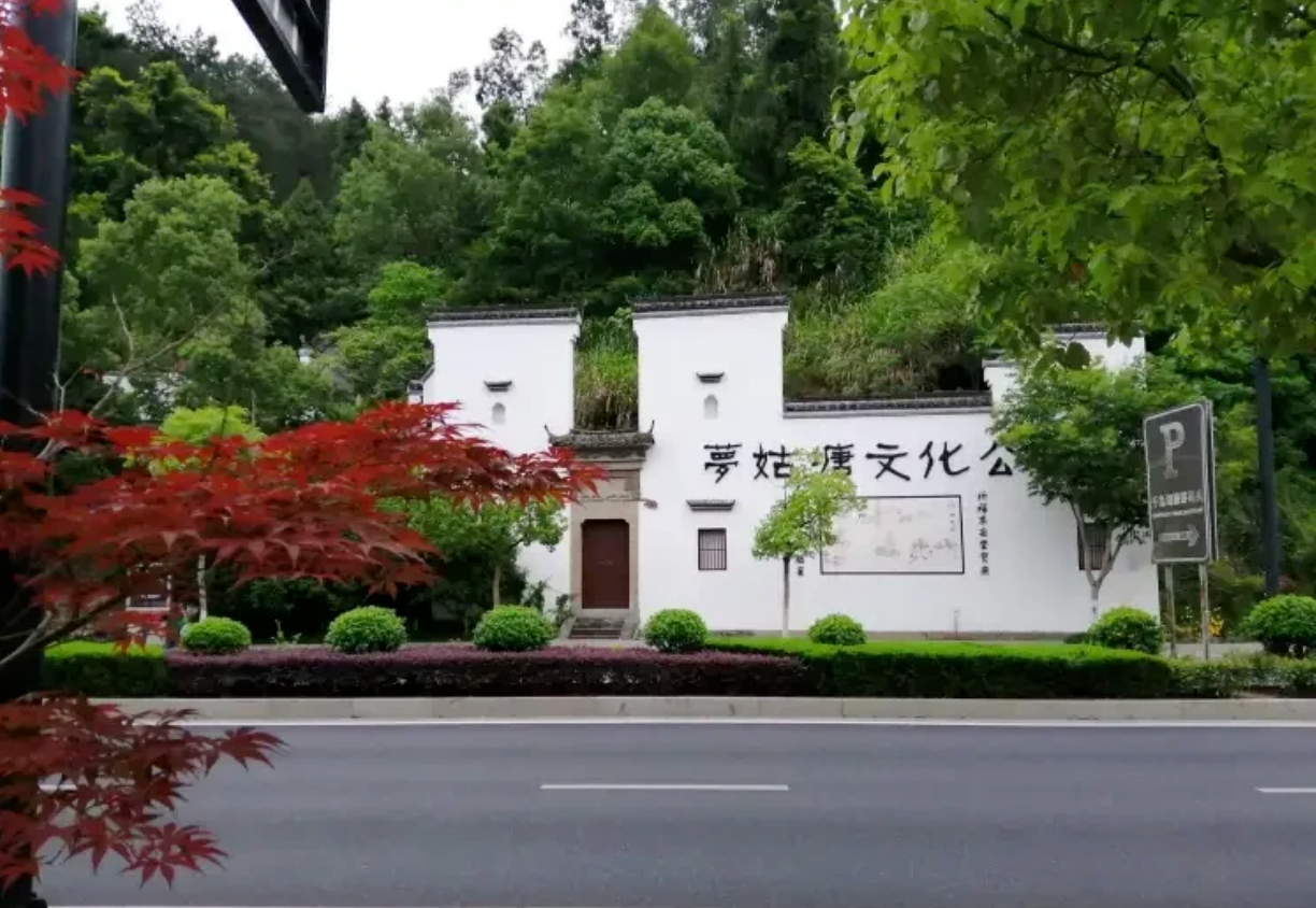 306c94aab361489c0f8f48a1f9cb73bb